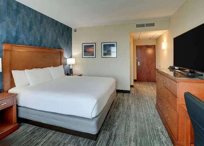 Hotel Drury Plaza Mt Vernon 4*