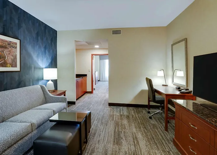 Drury Plaza Mt Vernon 4*
