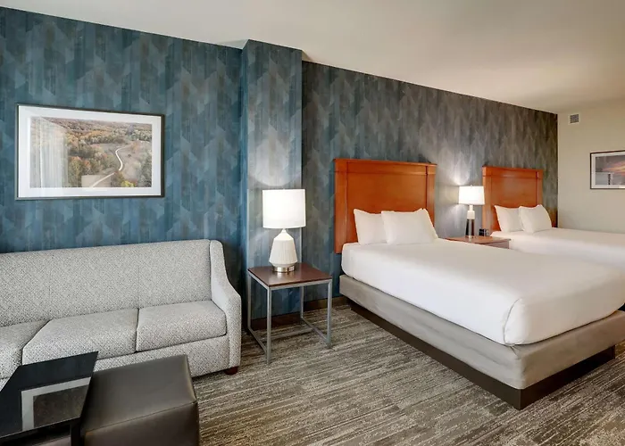 Drury Plaza Mt Vernon Hotel