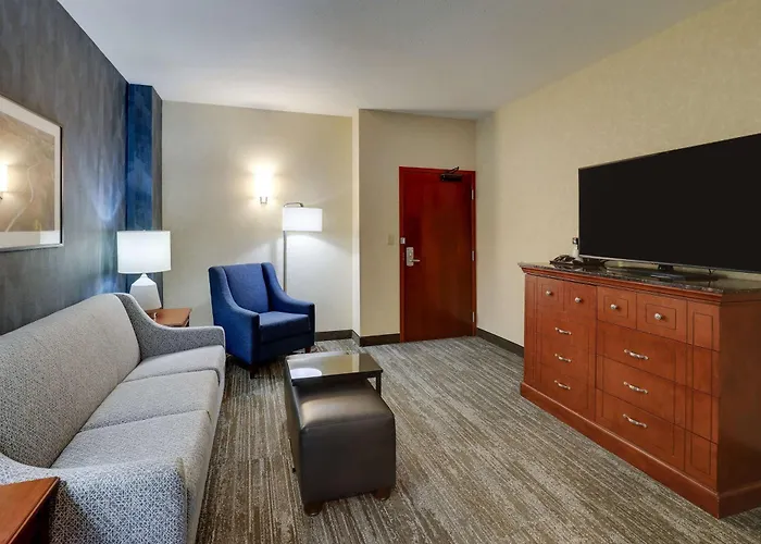 Drury Plaza Mt Vernon Hotel 4*